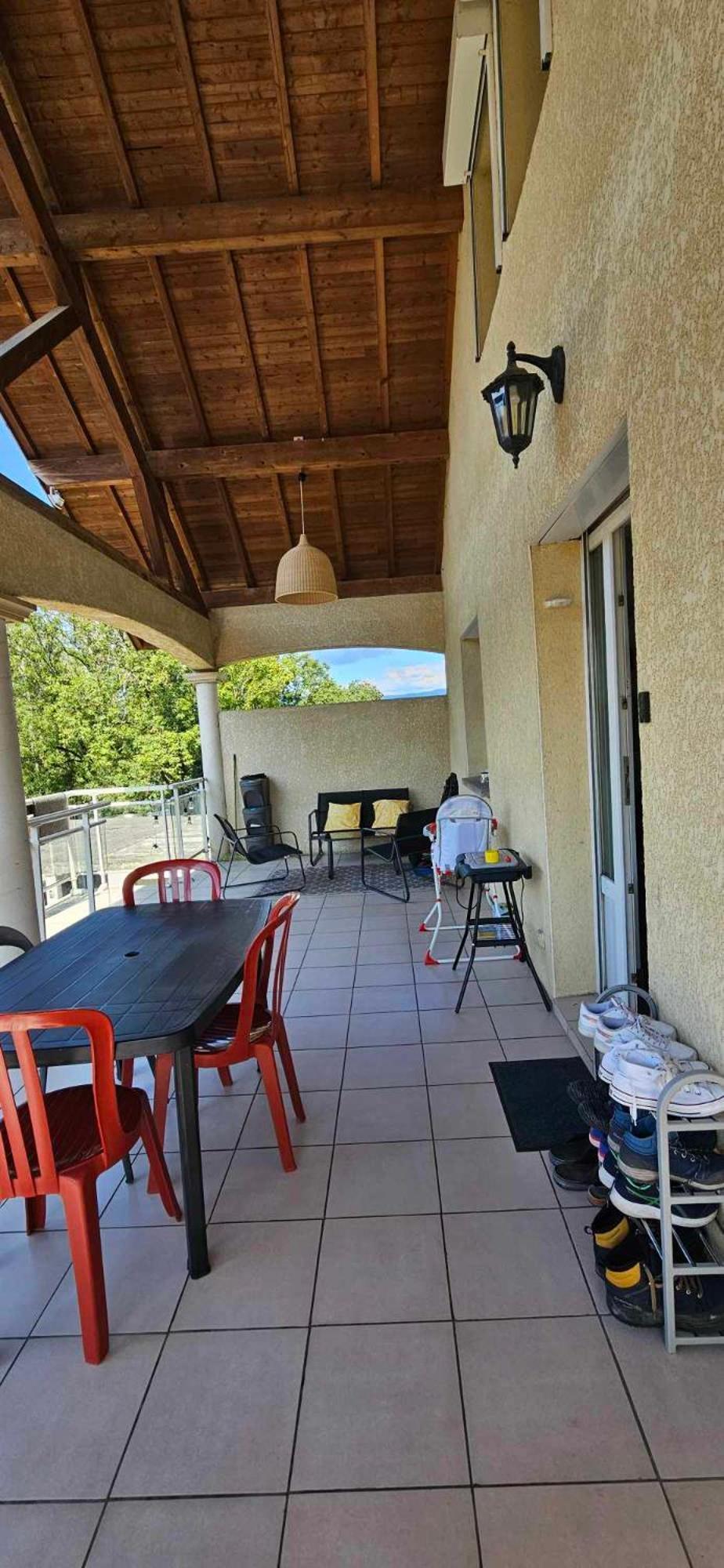 Appartement Dans Notre Maison Domessin Exterior photo